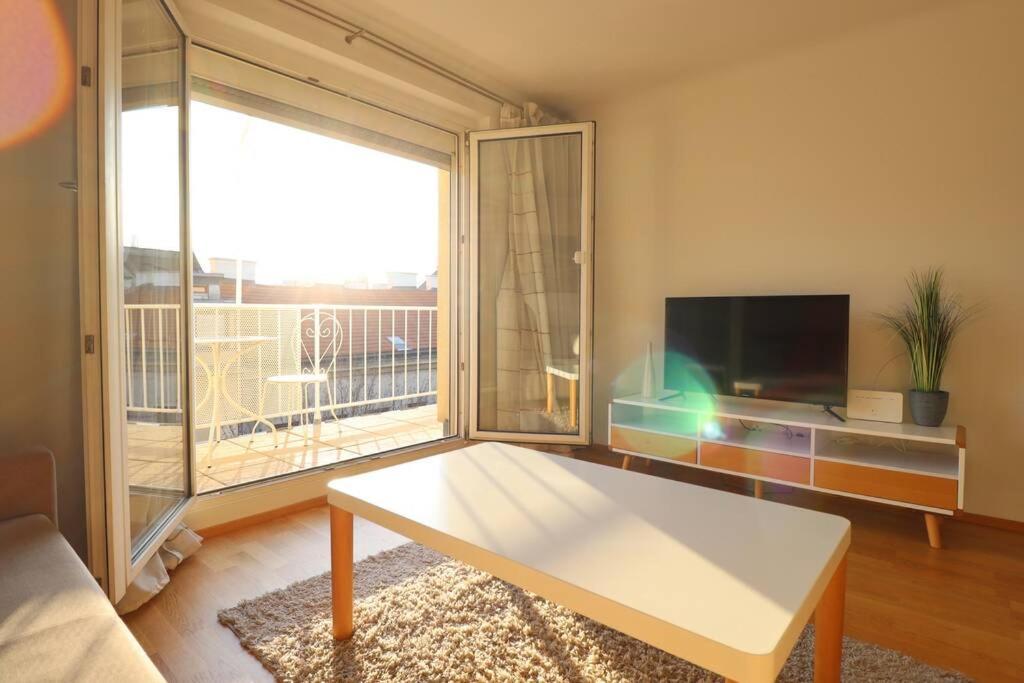 Brilliant View: Balcony Home, Modern, Stylish And Newly Renovated 维也纳 外观 照片